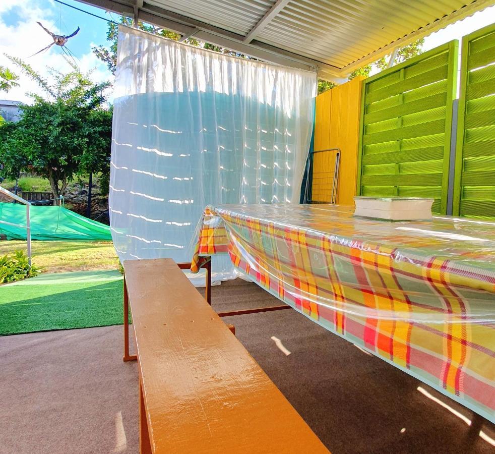 Maison Confortable A Sainte-Anne Zewnętrze zdjęcie
